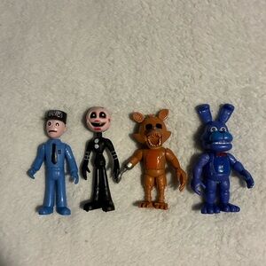 4 Five Nights at Freddy's Action Figures